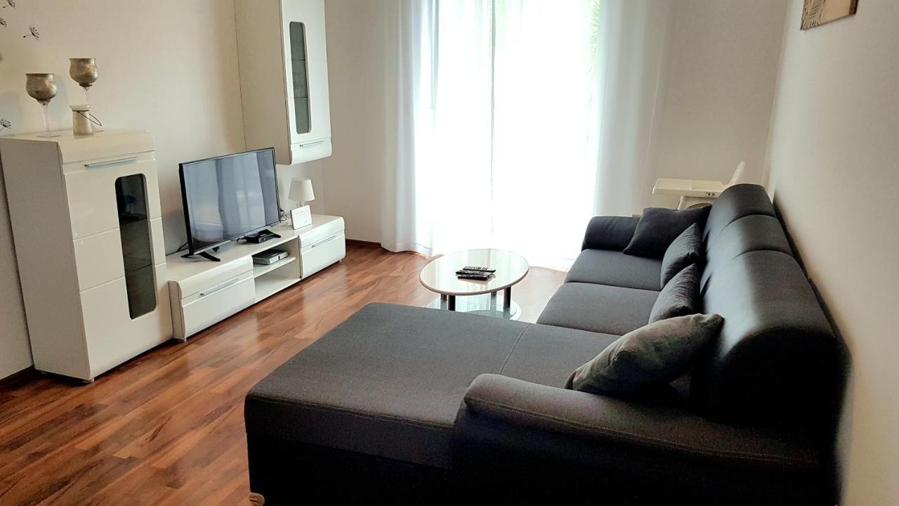 Apartment Adrijana Medulin Exterior photo